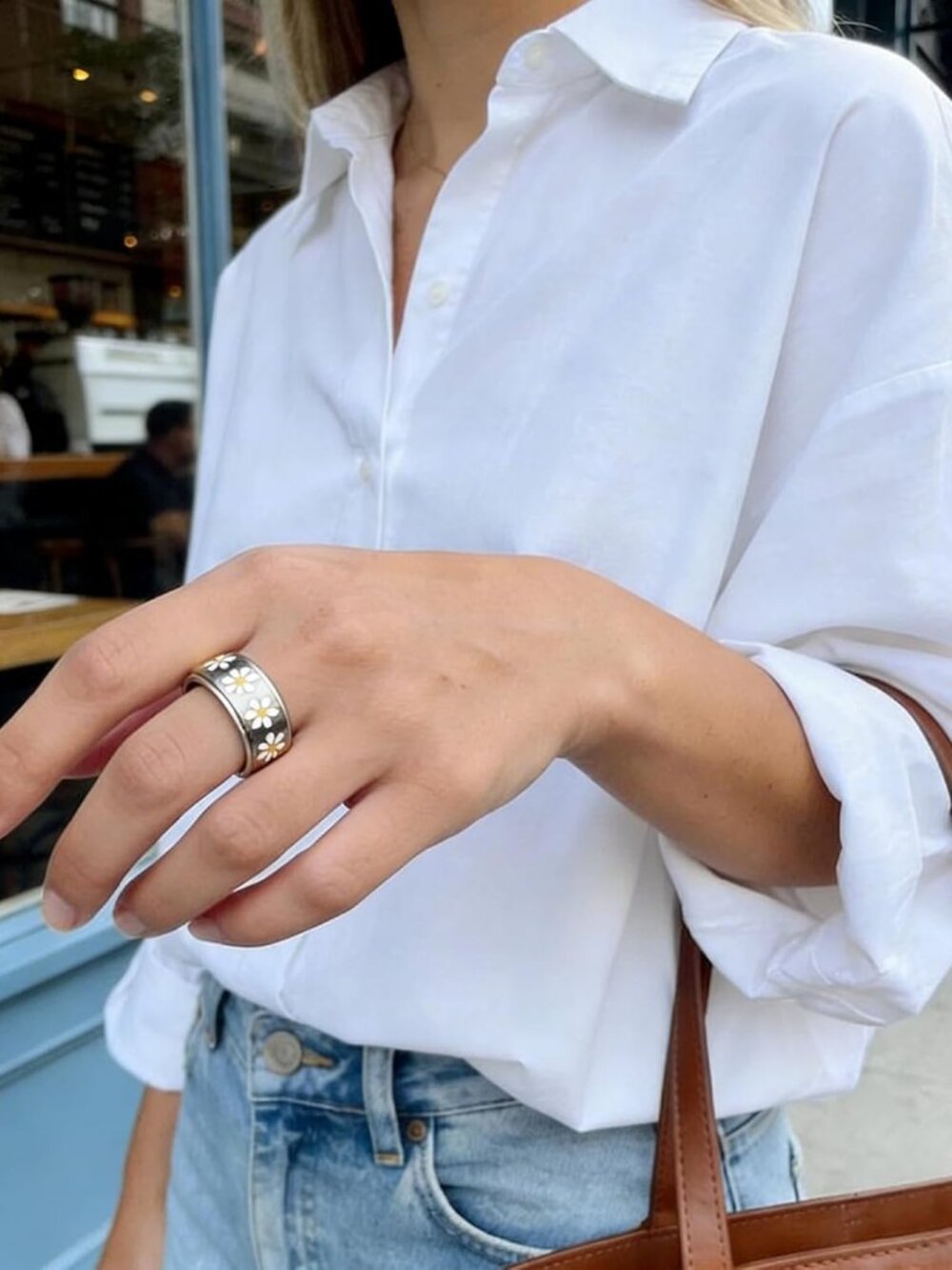 Daisy Fidget Ring for Anxiety Relief - 18K Gold Plated Stainless Steel Spinner B - Picture 5 of 7